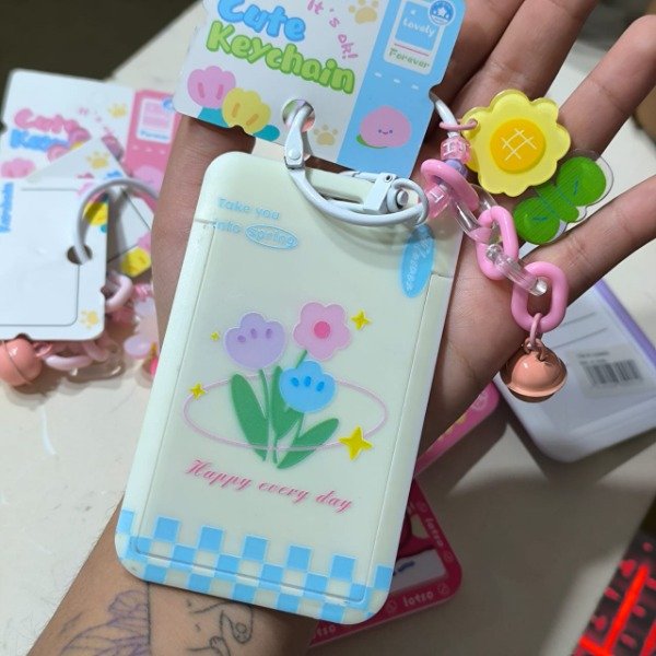 Producto - Porta Sube llavero flores