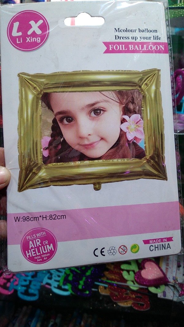 Producto - CUADRO DE SELFI GLOBO