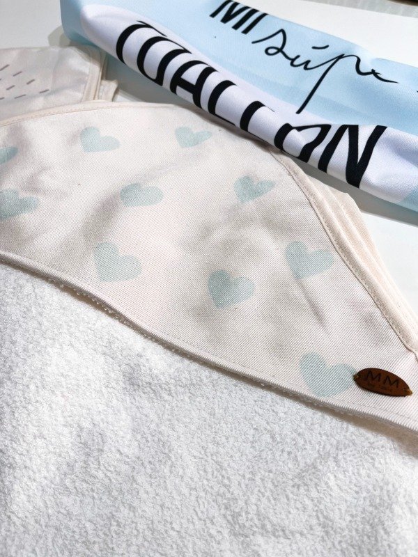 Producto - Toallón corazones aqua