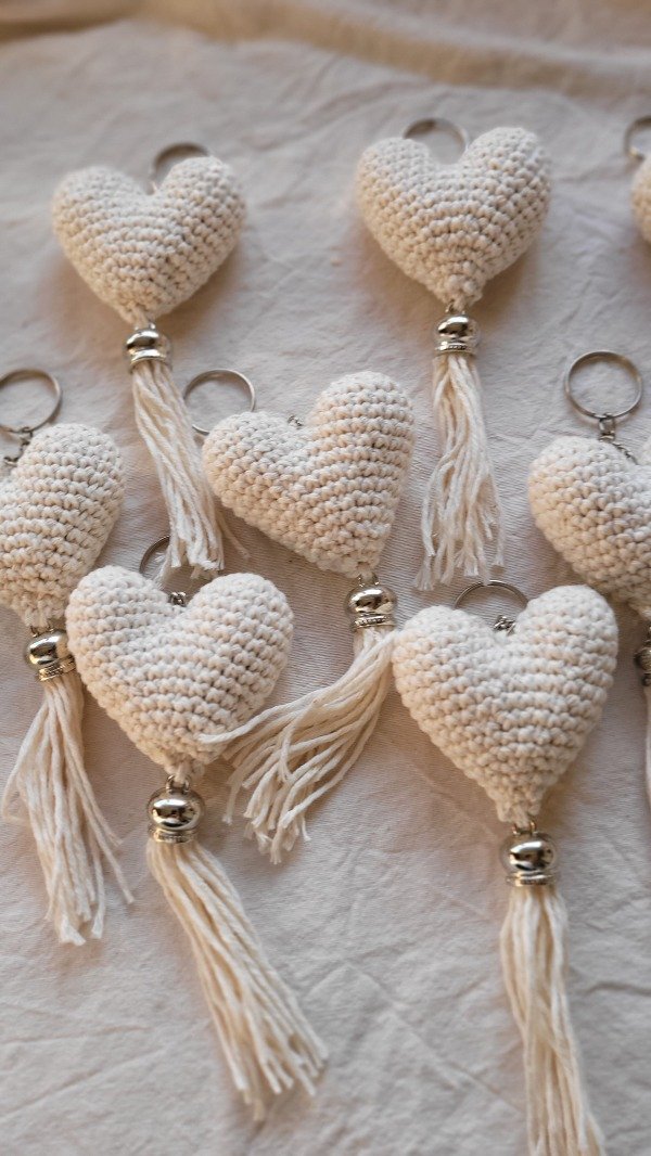 Producto - Llaveros corazones x 10