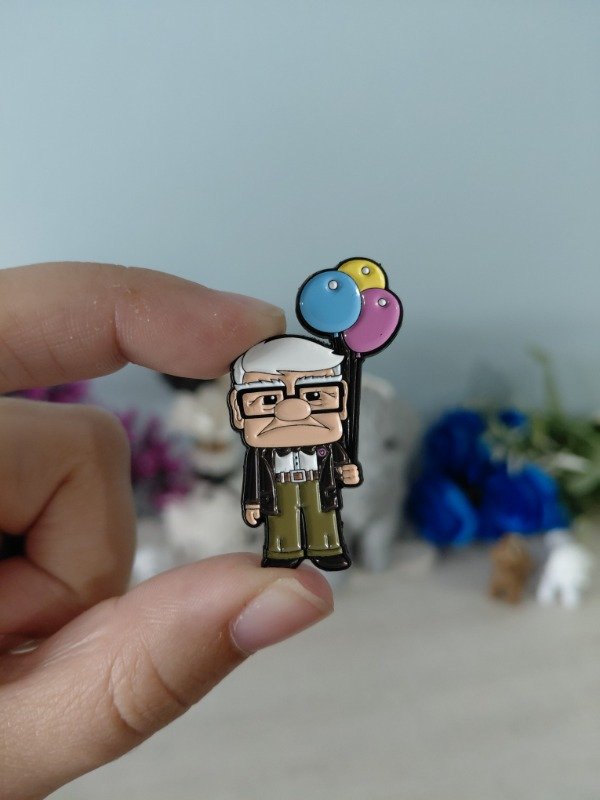 Producto - Pin metalizado - UP #1731