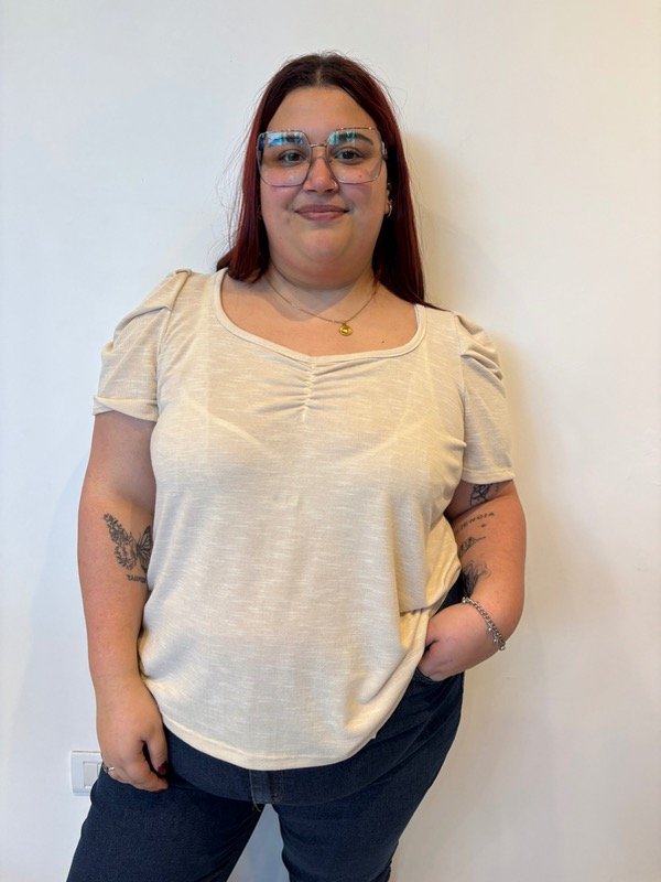 Producto - Remera BELLA beige