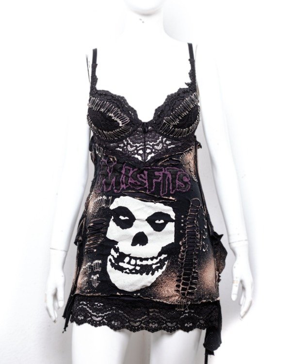 Producto - DRESS MISFITS