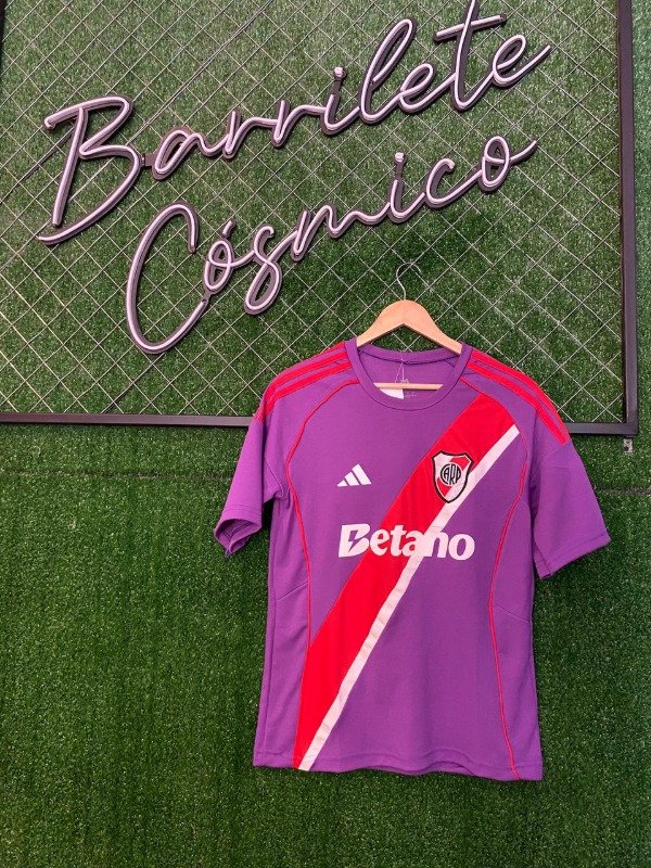 Producto - Camiseta River violeta