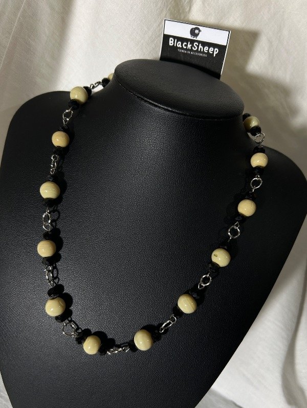 Producto - CHOCKER PARIS