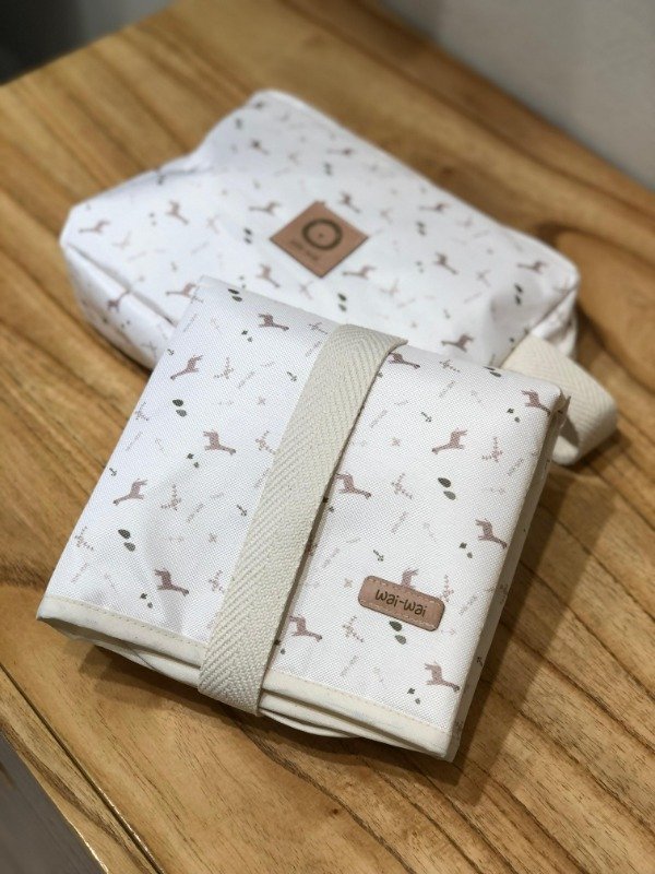 Producto - Cambiador portátil con estuche y bolsillo cordura