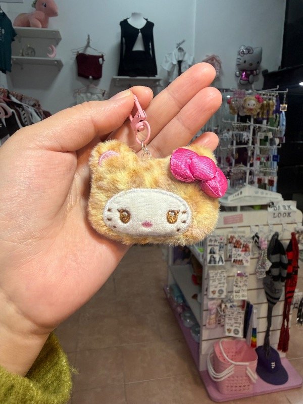 Producto - Mini llavero Kitty Gyaru