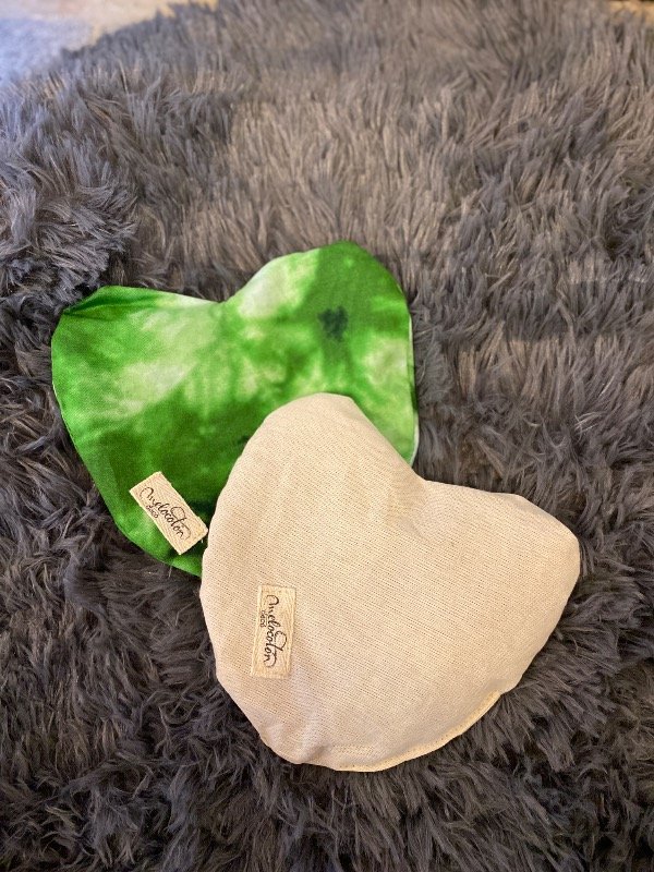 Producto - Almohadilla térmica corazón batick verde - 1