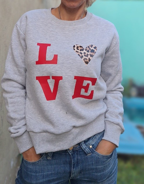 Producto - Buzo LVE Gris