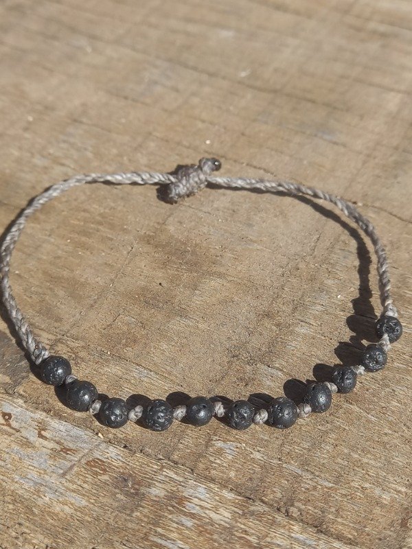 Producto - Pulsera de piedra volcanica ajustable - 1
