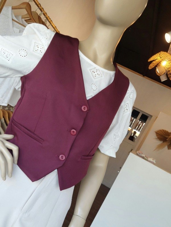 Producto - Chaleco sastrero bordo - AW272