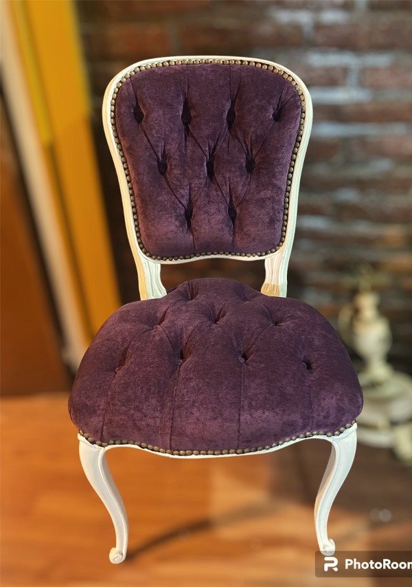 Producto - Silla capitone en Pana Violeta