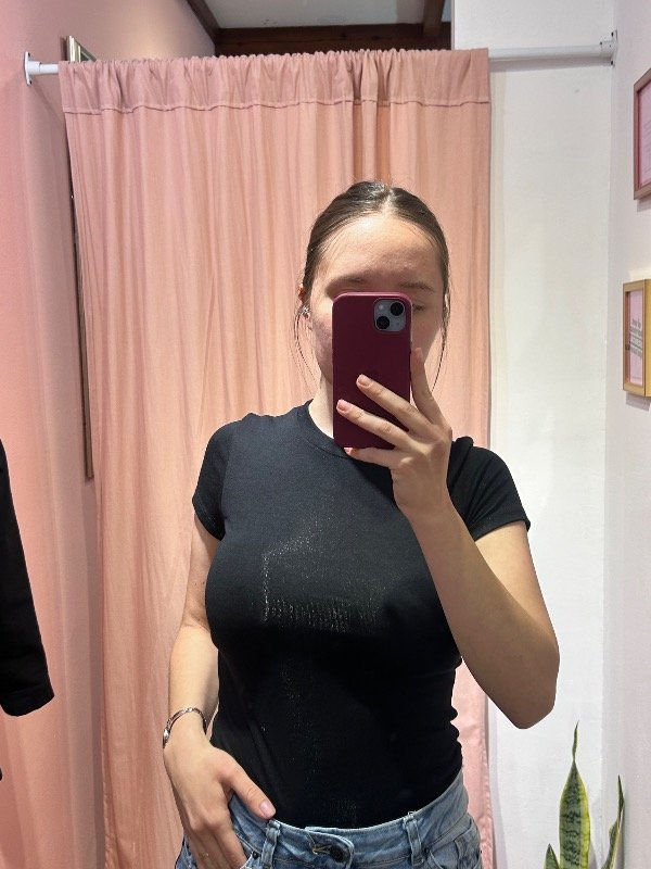 Producto - Remera básica negra - 1