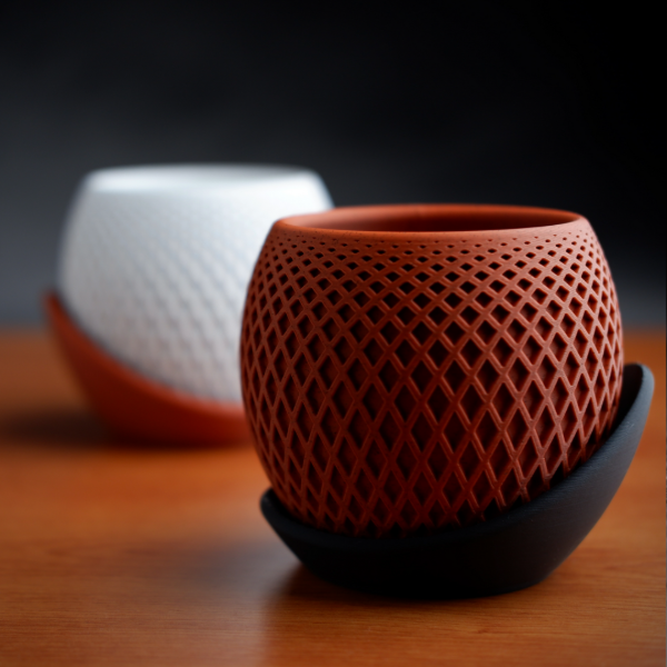 Producto - Maceta redonda diseño poligonal - Impresa en 3D