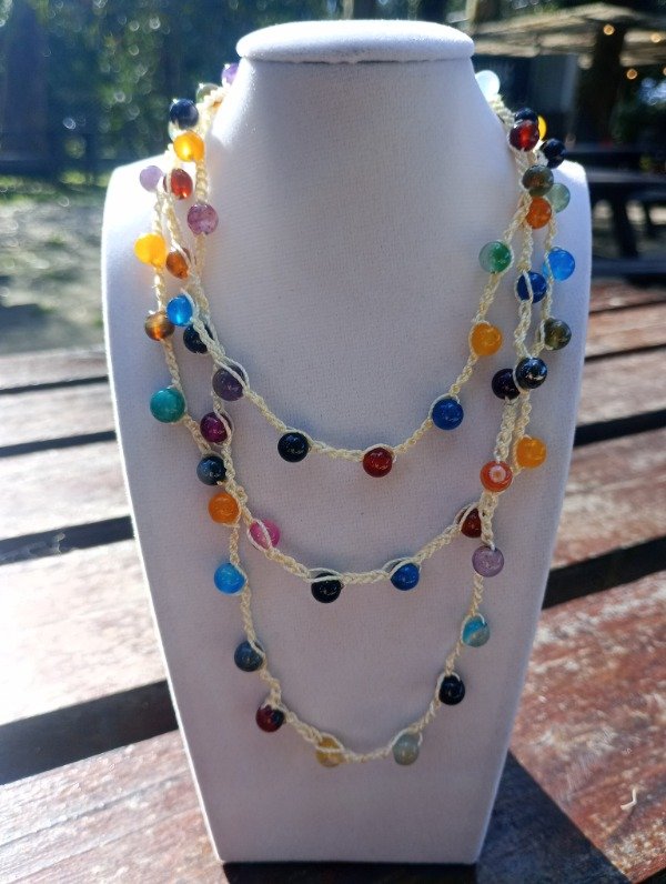 Producto - Collar piedras  arcoiris