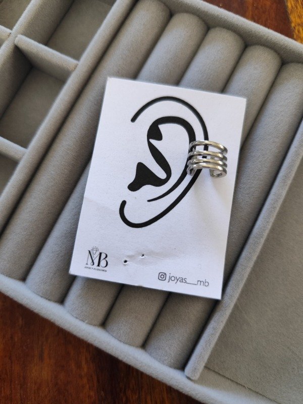 Producto - Aro cuff triple. Plateado
