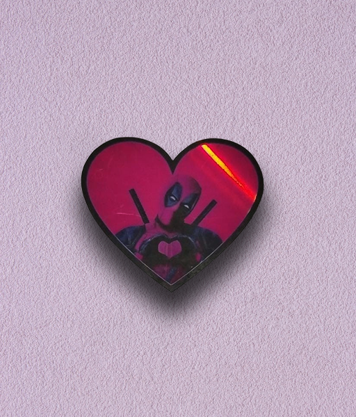 Producto - STICKER HOLOGRÁFICO - Deadpool #1