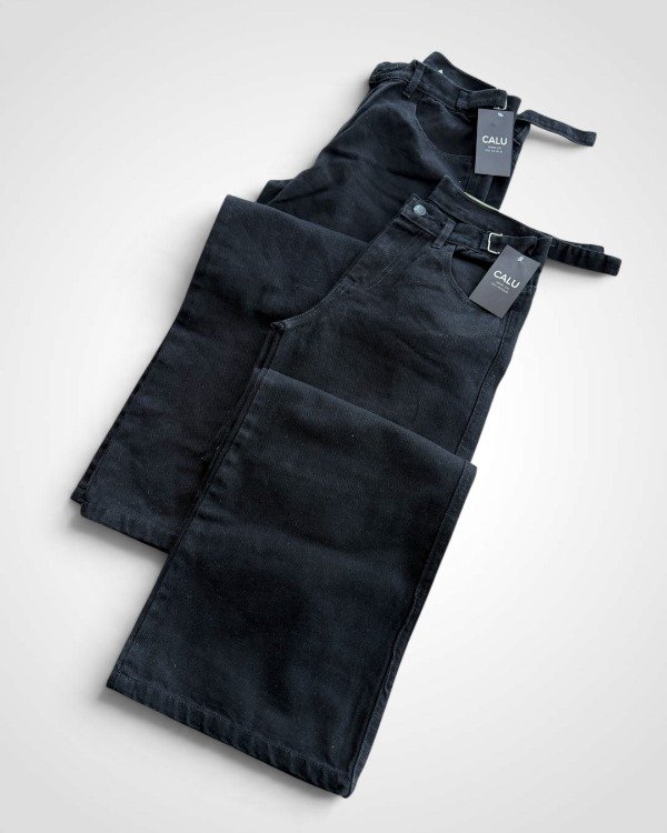 Producto - JEAN SUPER WIDE LEG CON REGULADOR NEGRO BIRMANIA 0867