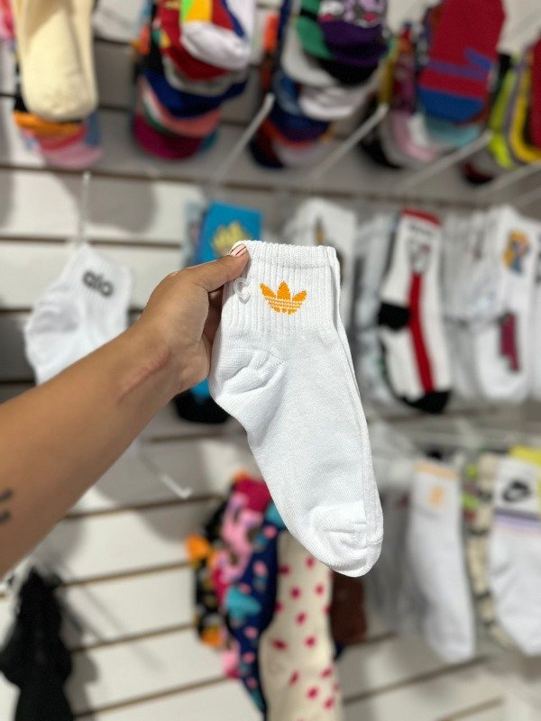 Producto - Adidas amarilla 1/4