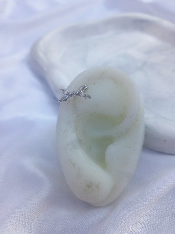 Producto - ear cuff mariposa silver