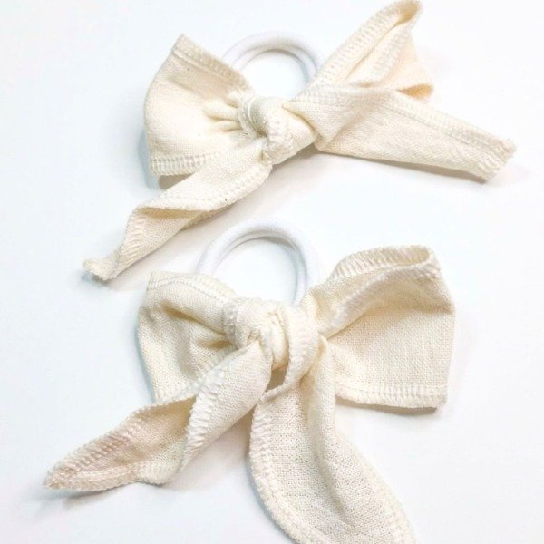 Producto - Moños Emilia Blancos