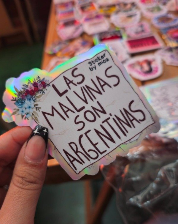 Producto - Imán las malvinas holografico