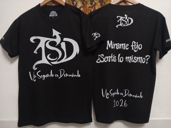 Producto - Remera 1 Segundo es Demasiado Logo nuevo - 1