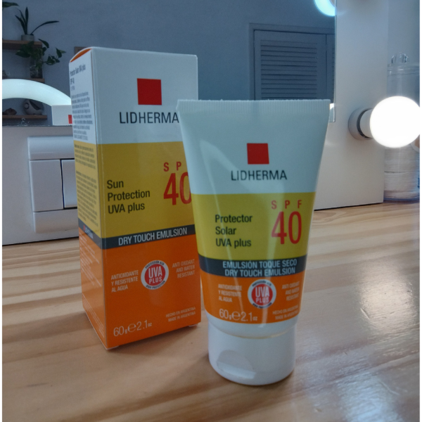 Producto - Protector solar SPF40 Toque seco - Lidherma
