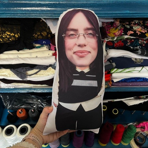 Producto - Muñeca Billie Eilish (no Tan) chiquita - 5