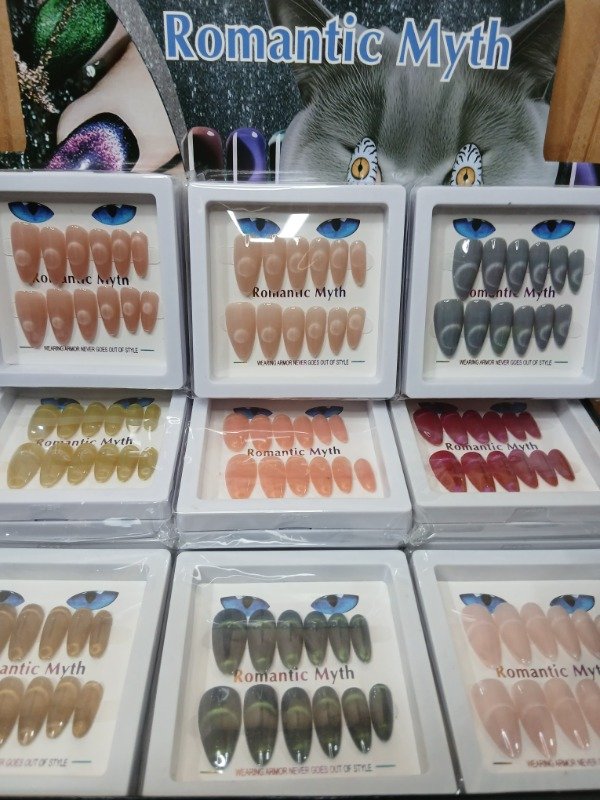 Producto - Uñas ojo de gato largas x 6 set