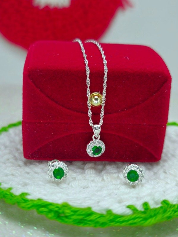 Producto - Conjunto verde