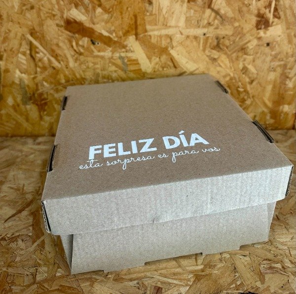 Producto - BOX FELIZ DIA  -COD CC117  19x9x19