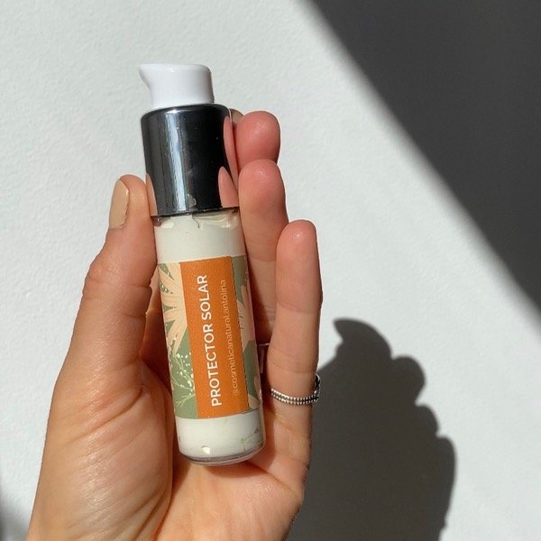 Producto - Protector solar cartera