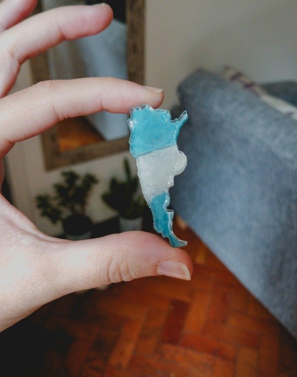 Producto - Escarapela resina