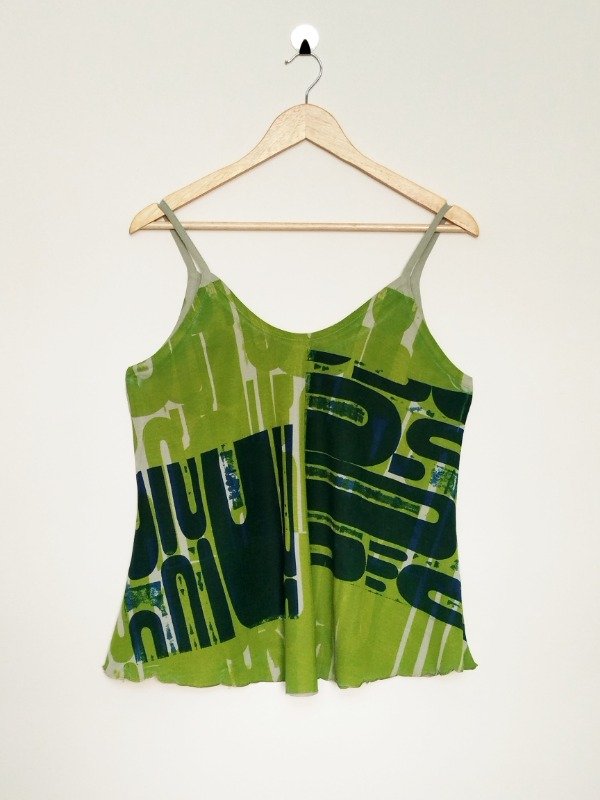 Producto - Blusa BOMBA -estampa Galería en verde y petróleo- - 1