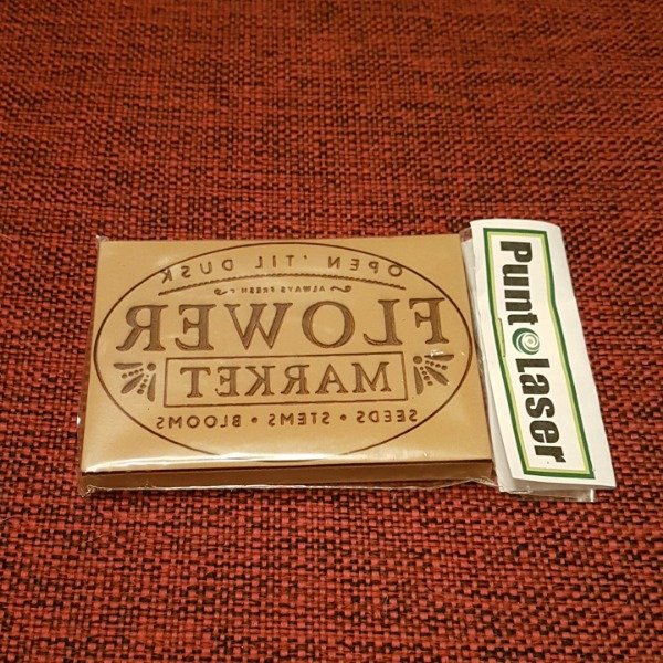Producto - Bajo Relieve - 10 x 7 cm - Cod. 8016