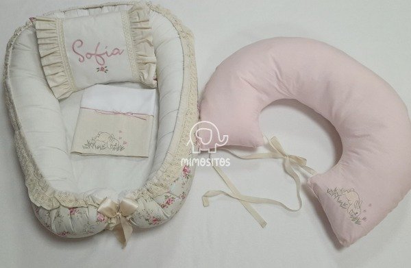 Producto - Nidito contenedor con puntilla + almohadón de amamantar