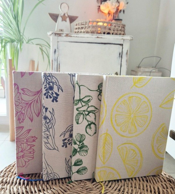 Producto - Cuaderno Artesanal Hojas rayadas