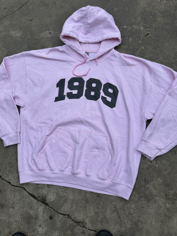 Hoodie 1989 XL Mujer — imagen 2