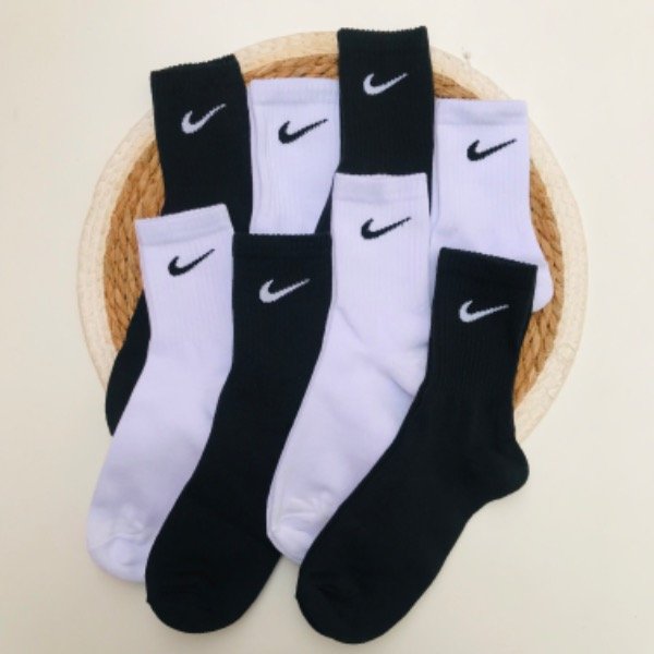 Producto - Docena Tenis Sport Nike Blanco y Negro