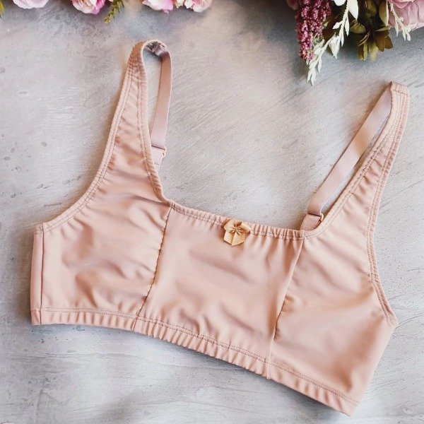 Producto - Conjunto Simona con escote cuadrado