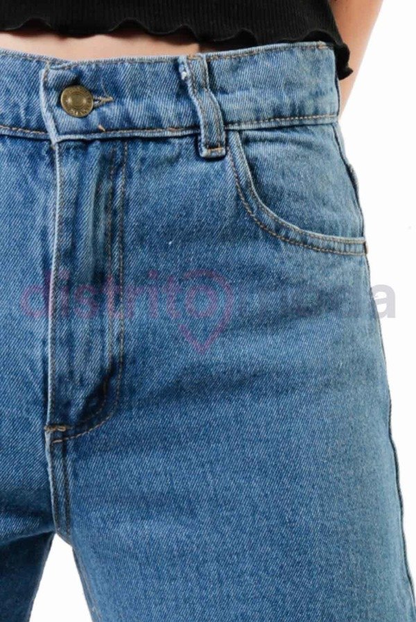 Jean Mom Tiro Alto Azul. Hasta Talle 46 - MyM Productos