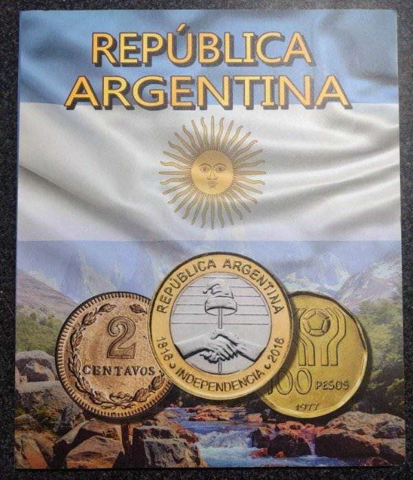 Producto - Álbum para monedas argentinas desde níqueles 1896-1942 hasta 2017 - 0