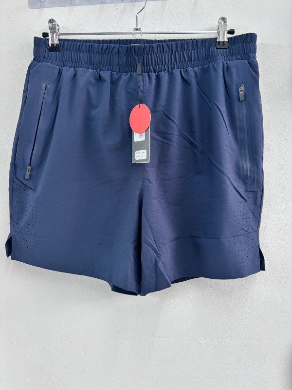 Producto - Short deportivo con calza