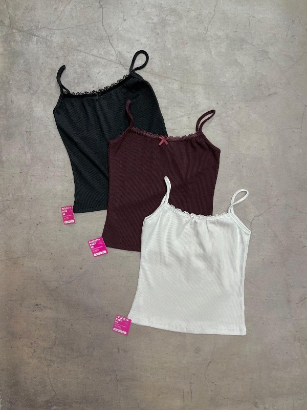 Producto - MUSCULOSA CUTE