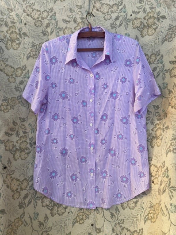 Camisa flores lila