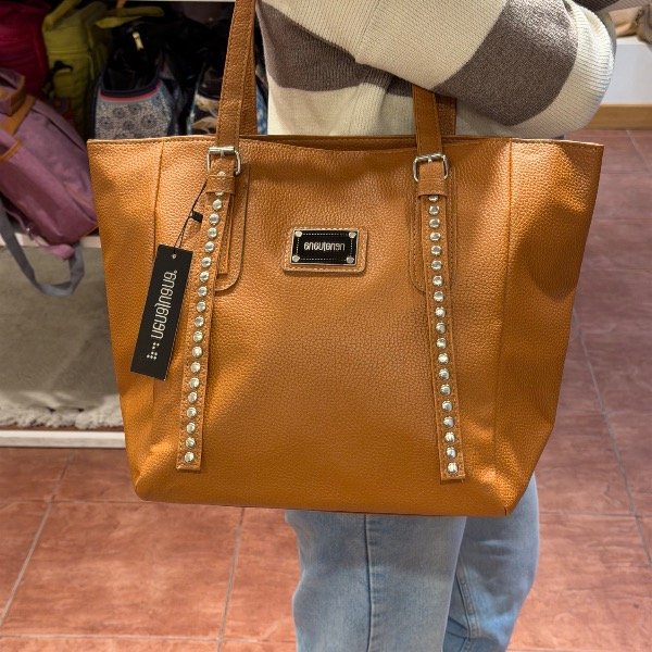 Producto - Cartera Nena Juana con tachas - 3