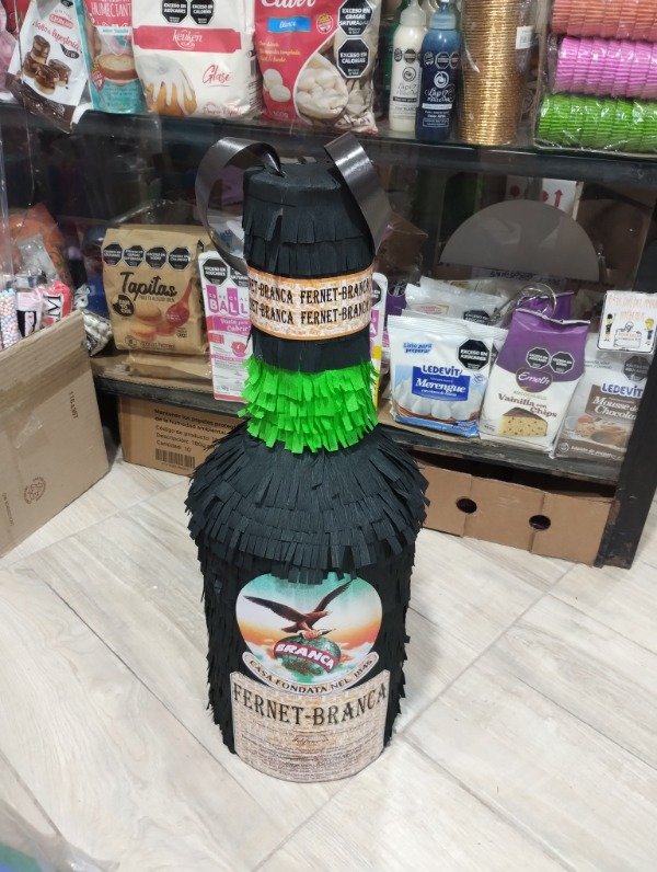 Producto - Piñata Fernet personalizada