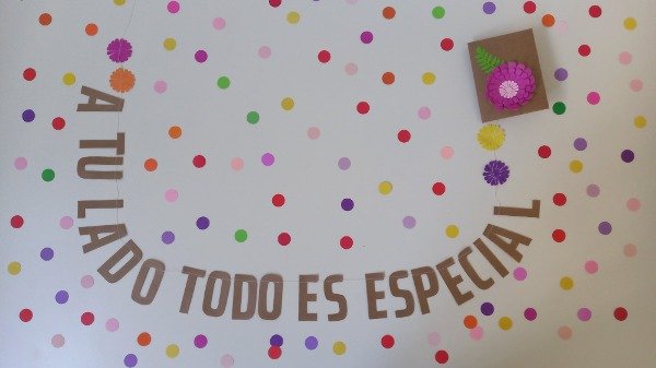 Producto - Mensajes para regalar - Mini Guirnaldas con cajita