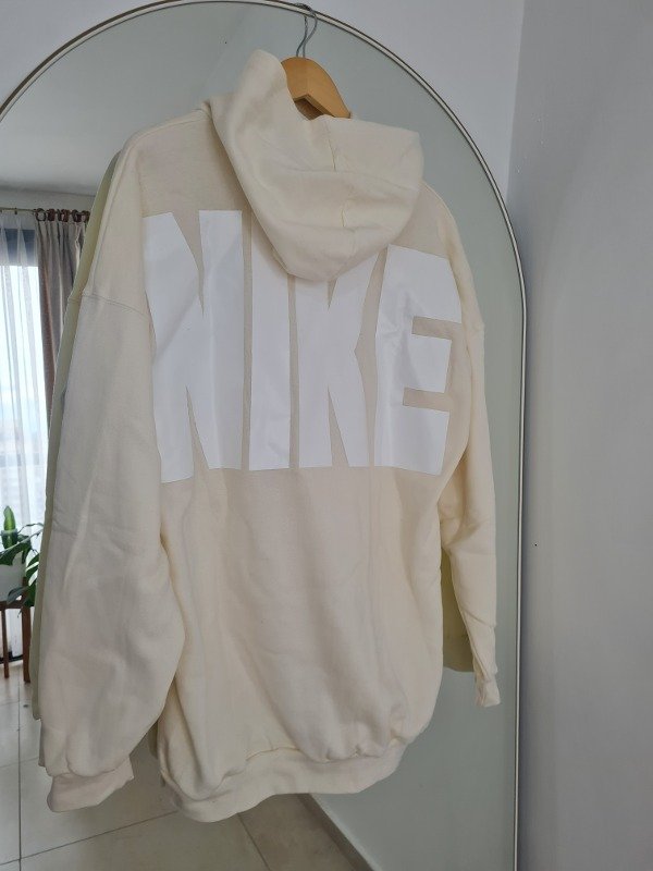 Producto - Buzo Nike Oversize